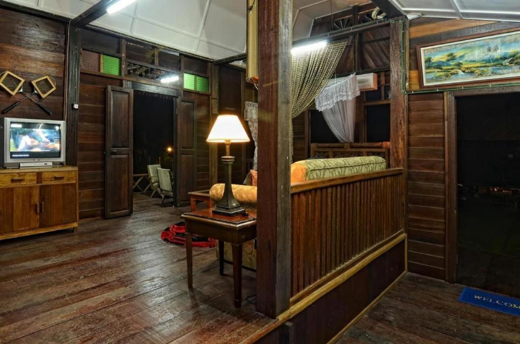 Oyo Home 90745 Desa Balqis Beach Resort Melaka Zewnętrze zdjęcie